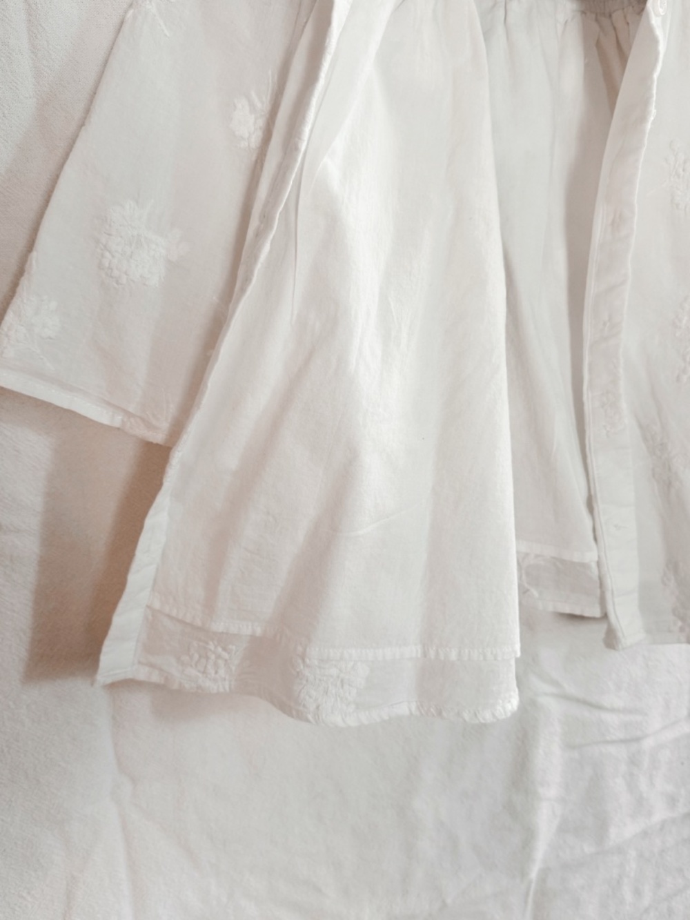 Caroline Constas - Picture 5 of 6